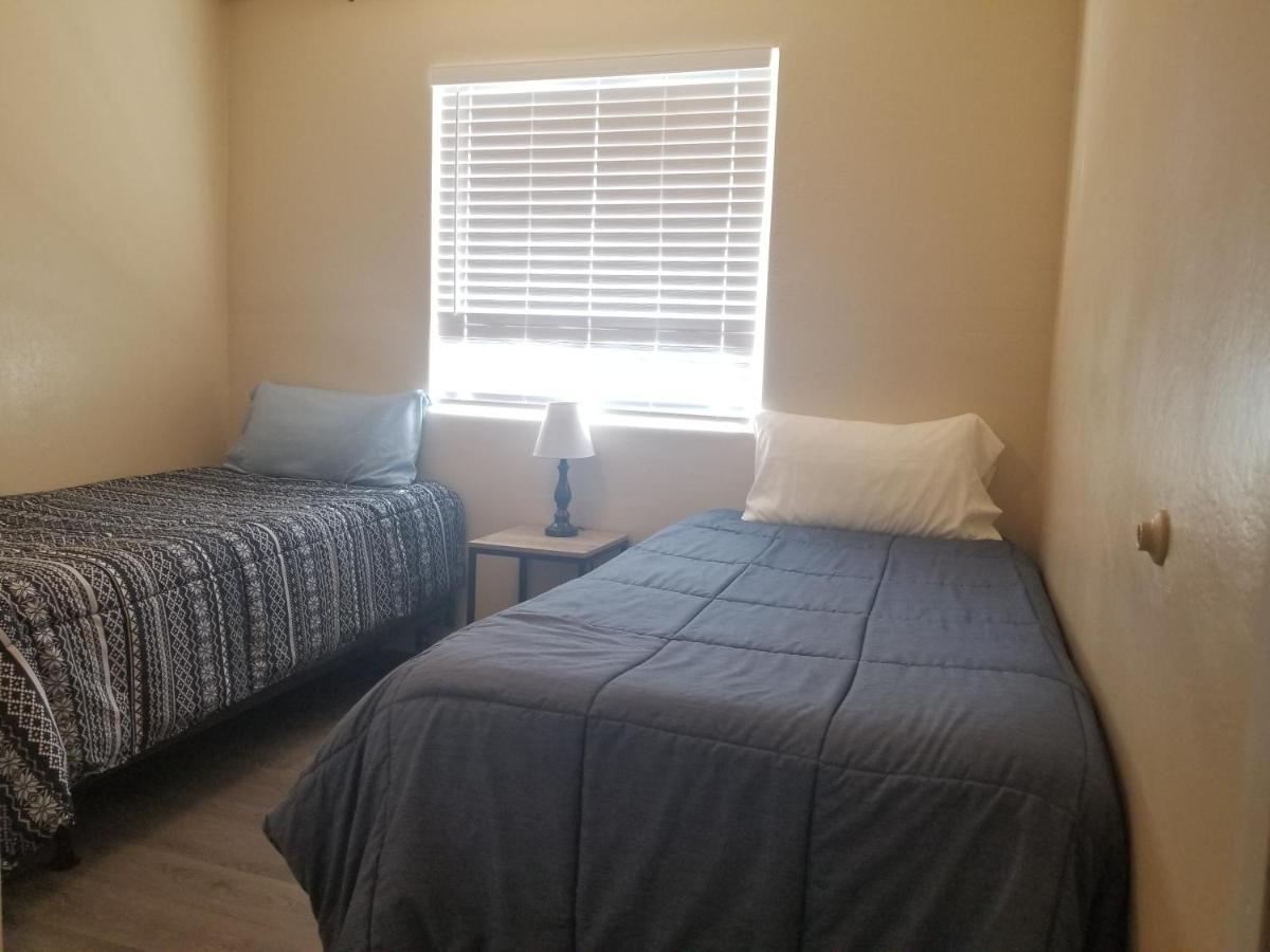 Southwest Tucson Gateway Apartment Exterior photo